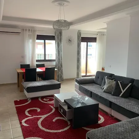 Apartment 2 Bedroom *